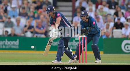 Northampton 21 - Juni 2023 : Chris Lynn von Northamptonshire Fledermäusen während des Vitality T20 Blast Match zwischen Northamptonshire Steelbacks gegen Derbyshire Falcons im County Ground Northampton England . Stockfoto