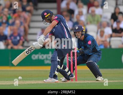 Northampton 21 - Juni 2023 : Chris Lynn von Northamptonshire Fledermäusen während des Vitality T20 Blast Match zwischen Northamptonshire Steelbacks gegen Derbyshire Falcons im County Ground Northampton England . Stockfoto