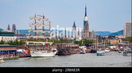 Rouen, Frankreich - 17. Juni 2023: "Cuauhtémoc" ist ein Ausbildungsschiff der mexikanischen Marine. Es liegt an den Kais der seine in Rouen in der Normandie für Stockfoto