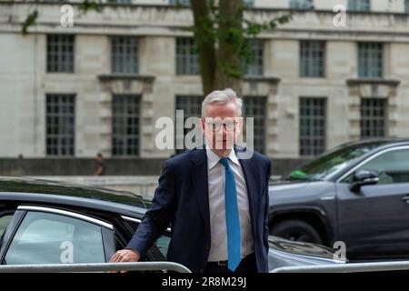 London, UK.20. Juni 2023. Michael Gove, Staatssekretär für Wohnungswesen und Kommunalverwaltung, Ankunft im Kabinett Whitehall Stockfoto