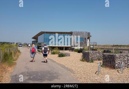 Rye East Sussex , England Großbritannien - Sussex Wildlife Trust Rye Harbour Nature Reserve Discovery & Information Centre mit Café Stockfoto