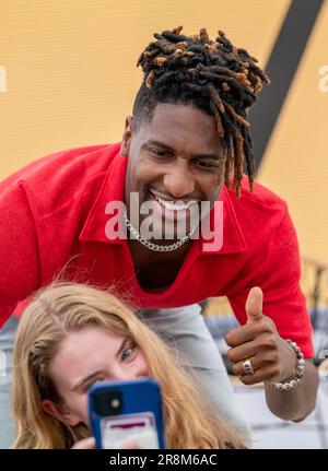 Cannes, Frankreich - Juni 21 2023: Jon Batiste (Künstler) nahm an der Hear and Be Hear: How to Serenade Gen Z - The Coca-Cola Company, WPP Open X und VMLY&R Session bei den Cannes Lions 2023 © ifnm Press Teil Stockfoto
