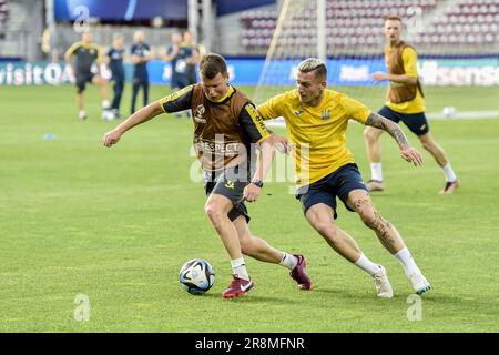 BUKAREST, RUMÄNIEN - 20. JUNI 2023 - Spieler der ukrainischen Nationalmannschaft U21 werden während einer Schulung im Vorfeld der UEFA-Europameisterschaft 2023 abgebildet Stockfoto