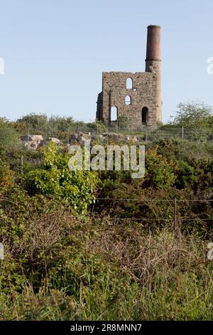 Die Überreste von Cook's Kitchen Mine in Brea, Cornwall. Stockfoto