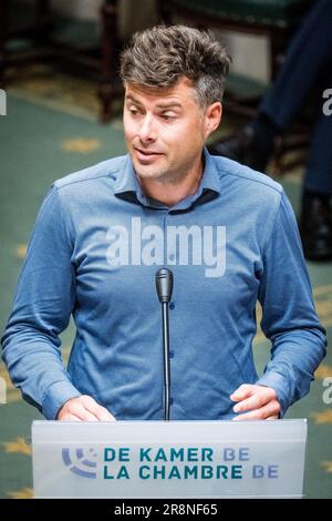 Brüssel, Belgien. 22. Juni 2023. Steven De Vuyst VON PVDA/PTB wird am Donnerstag, den 22. Juni 2023, auf einer Plenarsitzung der Kammer im Bundesparlament in Brüssel gesehen. BELGA FOTO JASPER JACOBS Kredit: Belga News Agency/Alamy Live News Stockfoto