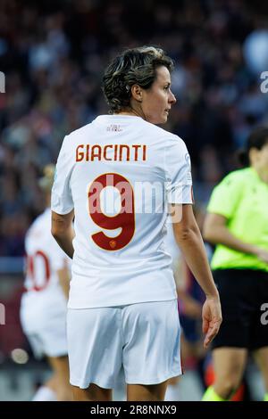 BARCELONA - MÄRZ 21: Valentina Giacinti in Aktion während des Champions League-Spiels der Frauen zwischen dem FC Barcelona und AS Roma im Camp Nou Stadion Stockfoto