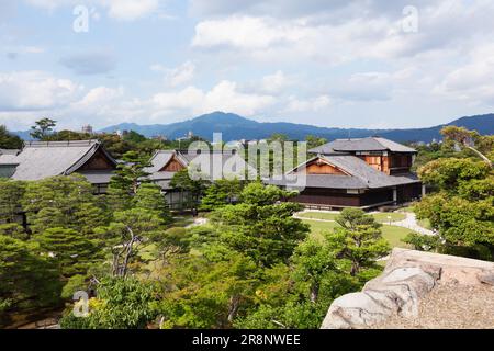 Honmaru Goten und Honmaru Garden im Schloss Nijo Stockfoto