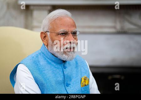 Washington, Usa. 22. Juni 2023. Premierminister Narendra Modi von Indien spricht am Donnerstag, den 22. Juni 2023, im Oval Office des Weißen Hauses in Washington, DC, bei einem bilateralen Treffen mit Präsident Joe Biden. Foto: Al Drago/UPI Credit: UPI/Alamy Live News Stockfoto