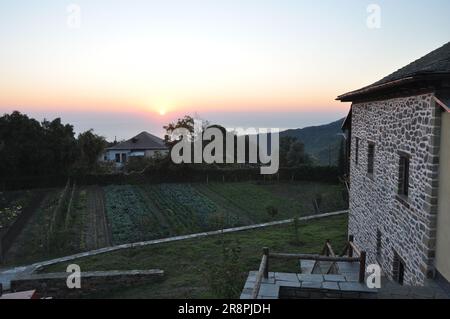 Das Kloster von Koutloumousiou ist ein Kloster, das auf dem Berg Athos erbaut wurde Stockfoto