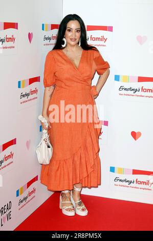 Miyabi Kawai bei der Ernsting's Family Fashion Show im Hotel Atlantic. Hamburg, 19.06.2023 Stockfoto