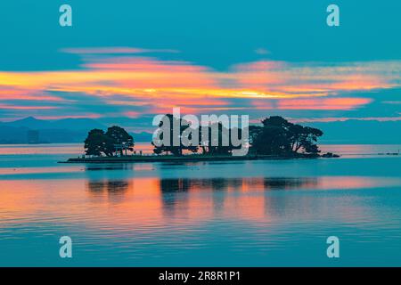 Abendlicher Blick auf den Shinji-See Stockfoto