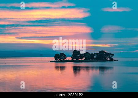 Abendlicher Blick auf den Shinji-See Stockfoto