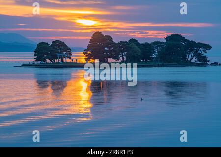 Abendlicher Blick auf den Shinji-See Stockfoto