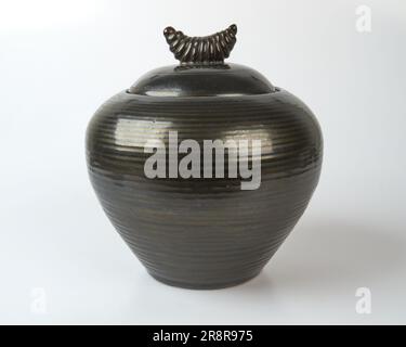 Antike Vase und Bezug im Art déco-Stil (1920 bis 30s Jahre). Stockfoto