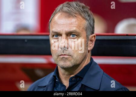 Warschau, Polen. 16. Juni 2023. Hans-Dieter Hansi Flick Trainer aus Deutschland während des Freundschaftsspiels zwischen Polen und Deutschland im PGE Narodowy Stadion. (Endstand Polen 1:0 Deutschland) Es war Jakub B?aszczykowskis letztes Spiel 109. für die polnische Fußballnationalmannschaft. (Foto: Mikolaj Barbanell/SOPA Images/Sipa USA) Guthaben: SIPA USA/Alamy Live News Stockfoto