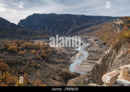 Landschaft im Montrebei Canyon mit den Folgen der Dürre in Katalonien Stockfoto