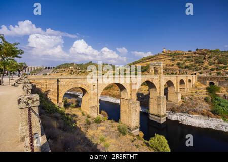 Alcantara-Brücke (Puente de Alcantara) Römische Brücke, Alcantara, Extremadura, Spanien Stockfoto