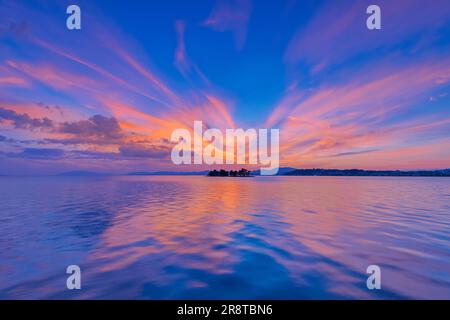 Abendlicher Blick auf den Shinji-See Stockfoto