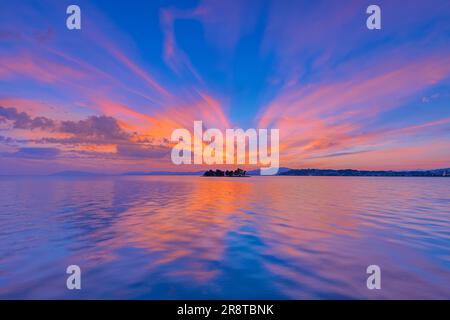 Abendlicher Blick auf den Shinji-See Stockfoto
