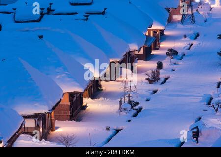 Ouchi-Juku-Nacht im Winter Stockfoto