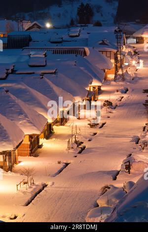 Ouchi-Juku-Nacht im Winter Stockfoto