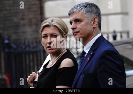 Der ukrainische Botschafter im Vereinigten Königreich Vadym Prystaiko verlässt die jährliche Party von Rupert und Lachlan Murdoch im Spencer House, St. James' Place in London. Foto: Donnerstag, 22. Juni 2023. Stockfoto