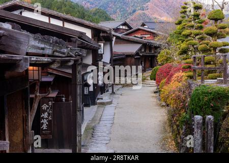 Tsumago Inn im Herbst Stockfoto