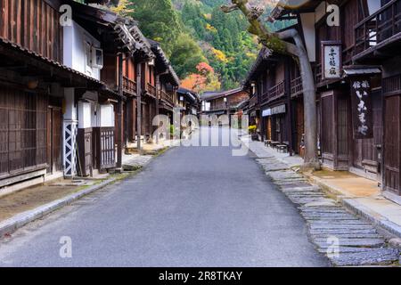 Tsumago Inn im Herbst Stockfoto