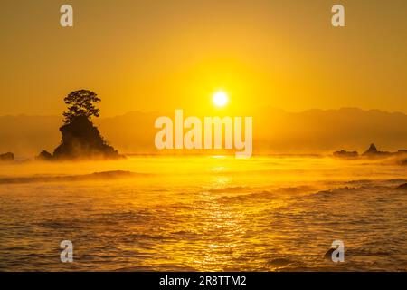 Morgengrauen an der Amehare Coast Stockfoto