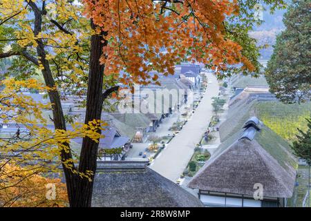 Ohuchijuku im Herbst Stockfoto