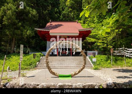 Gozaishi-Schrein am Tazawa-See Stockfoto