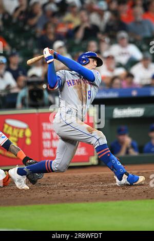 Der New York Mets Center Fielder BANDON NIMMO (9) geht im siebten Inning während des MLB-Spiels zwischen den New York Mets und dem H nach links Stockfoto