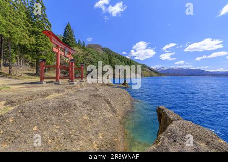 Gozaishi-Schrein am Tazawa-See Stockfoto