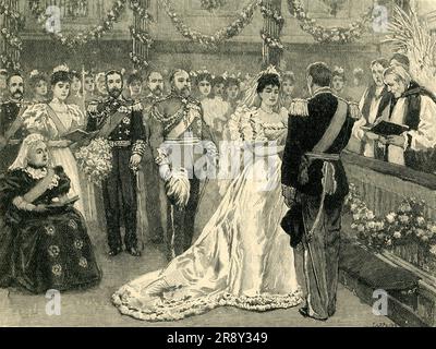 "Heirat der Prinzessin Maud von Wales", c1900. "Die Hochzeit von Prinzessin Maud von Wales mit ihrem [ersten] Cousin, Prinz Charles von Dänemark [später König Haakon VII von Norwegen], wurde am 22. Juli [1896] in der Buckingham Palace Chapel gefeiert, wobei die Königin und die Hauptmitglieder der Königsfamilie anwesend waren." Aus "Cassell's History of England, Vol. IX". [Cassell and Company, Limited, London, Paris, New York &amp; Melbourne] Stockfoto