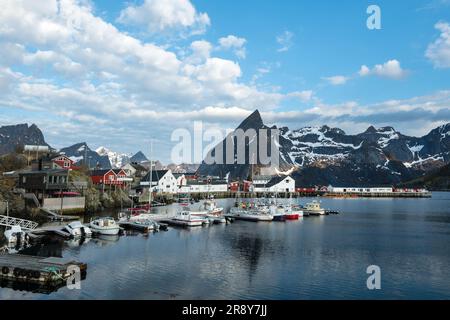 Hamnøy, Hamnoy fischerdorf, Lofoten, Norwegen Stockfoto