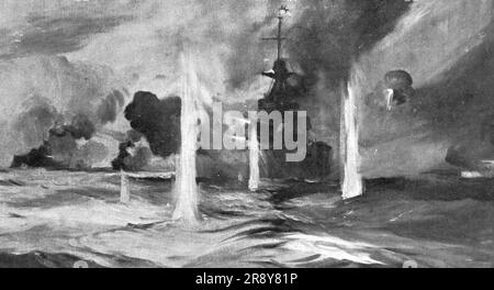 "Au Fort de la bataille Jutland ; Le "Warspite" en Action, 1916. Aus der „Collection de la Guerre IV L'Illustration Tome CXLVII. La Guerre Janvier, Fevrier, Mars, Avril, Mai, Juin 1916". Stockfoto