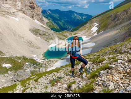 Monte Redentore und Pilato See (Italien) - der Landschaftsgipfel der Sibillini Range, Regionen Umbrien und Marken. Einer der höchsten Gipfel der Apennine Stockfoto