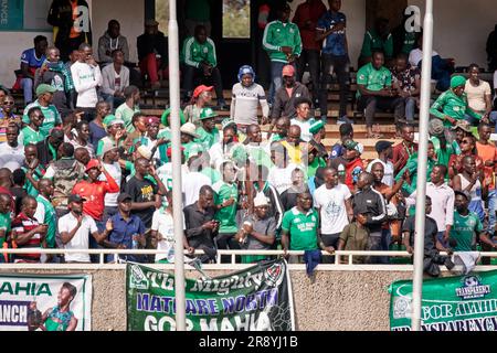 Nairobi, Kenia. 21. Juni 2023. Gor Mahia Fans auf der Tribüne. Gor Mahia gegen Kakamega Homeboyz, kenianische Premier League. Kasarani-Stadion. Kredit: XtraTimeSports (Darren McKinstry) Stockfoto