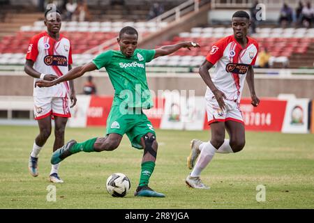 Nairobi, Kenia. 21. Juni 2023. Sidney OCHIENG (MF, Gor Mahia) schießt. Gor Mahia gegen Kakamega Homeboyz, kenianische Premier League. Kasarani-Stadion. Kredit: XtraTimeSports (Darren McKinstry) Stockfoto