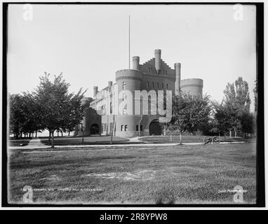 Armory und Gymnasium, Madison, Wisconsin, zwischen 1880 und 1899. Stockfoto