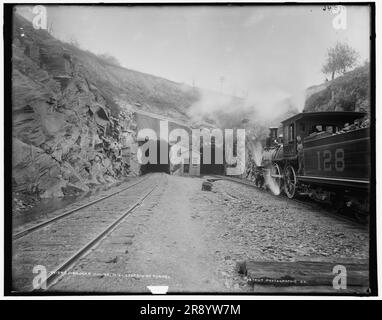 Manunka Chunk, N.J., östliches Ende des Tunnels, zwischen 1890 und 1901. Stockfoto