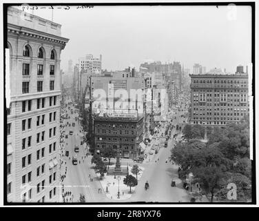 Panoramablick auf Madison Square, New York, New York, zwischen 1910 und 1915. Stockfoto