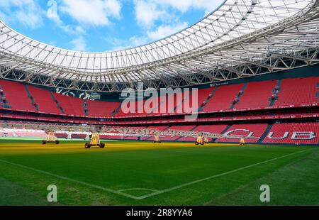 Panoramablick auf die San Mames Arena - das offizielle Heimstadion des FC Athletic Bilbao, Spanien Stockfoto