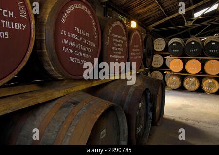 Fässer, Glen Moray Whisky Distillery, Elgin, Moray, Schottland, Cask Stockfoto