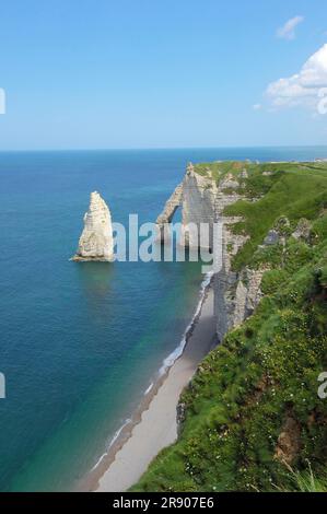 Falaise d'Aval, Küste nahe Etretat, Alabasterküste, Normandie, Frankreich, Klippen, Cote d'Albatre Stockfoto