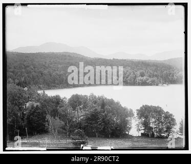 Unterer Saranac See von Algonquin, Adirondack Mountains, c1902. Stockfoto