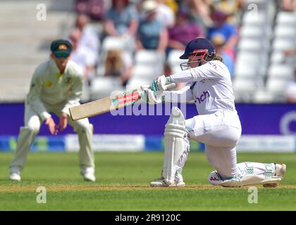 Trent Bridge Cricket Stadium, Nottingham, Großbritannien. 23. Juni 2023 England Ladies gegen Australia Ladies im Ashes Cricket Test Match. Tammy Beaumont (England) schlägt. Bild: Mark Dunn/Alamy Live News Stockfoto