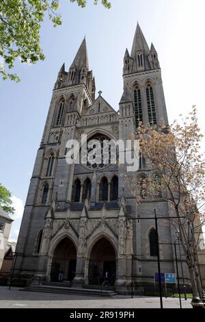 Die vordere Höhe der Truro Kathedrale in Cornwall. Stockfoto