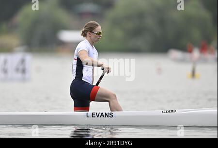 Krakau, Polen. 23. Juni 2023. Kanu Sprint. Europäische Spiele 2023. Kryspinow Waterway. Krakau. Isabel Evans (GBR) im Finale des Kanu-Single 200m für Damen während des Kanu-Sprint-Events bei den Europaspielen 2023 in Krakau, Polen. Kredit: Sport In Pictures/Alamy Live News Stockfoto