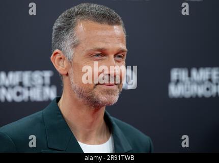 München, Deutschland. 23. Juni 2023. Wayne Carpendale, Schauspieler, kommt zur Eröffnung des Münchner Filmfestivals auf die Gasteig HP8. Das Filmfestival wird dieses Jahr mit dem Film „die persische Version“ eröffnet und zeigt bis 01.07.2023 Filme aus der ganzen Welt. Kredit: Sven Hoppe/dpa/Alamy Live News Stockfoto